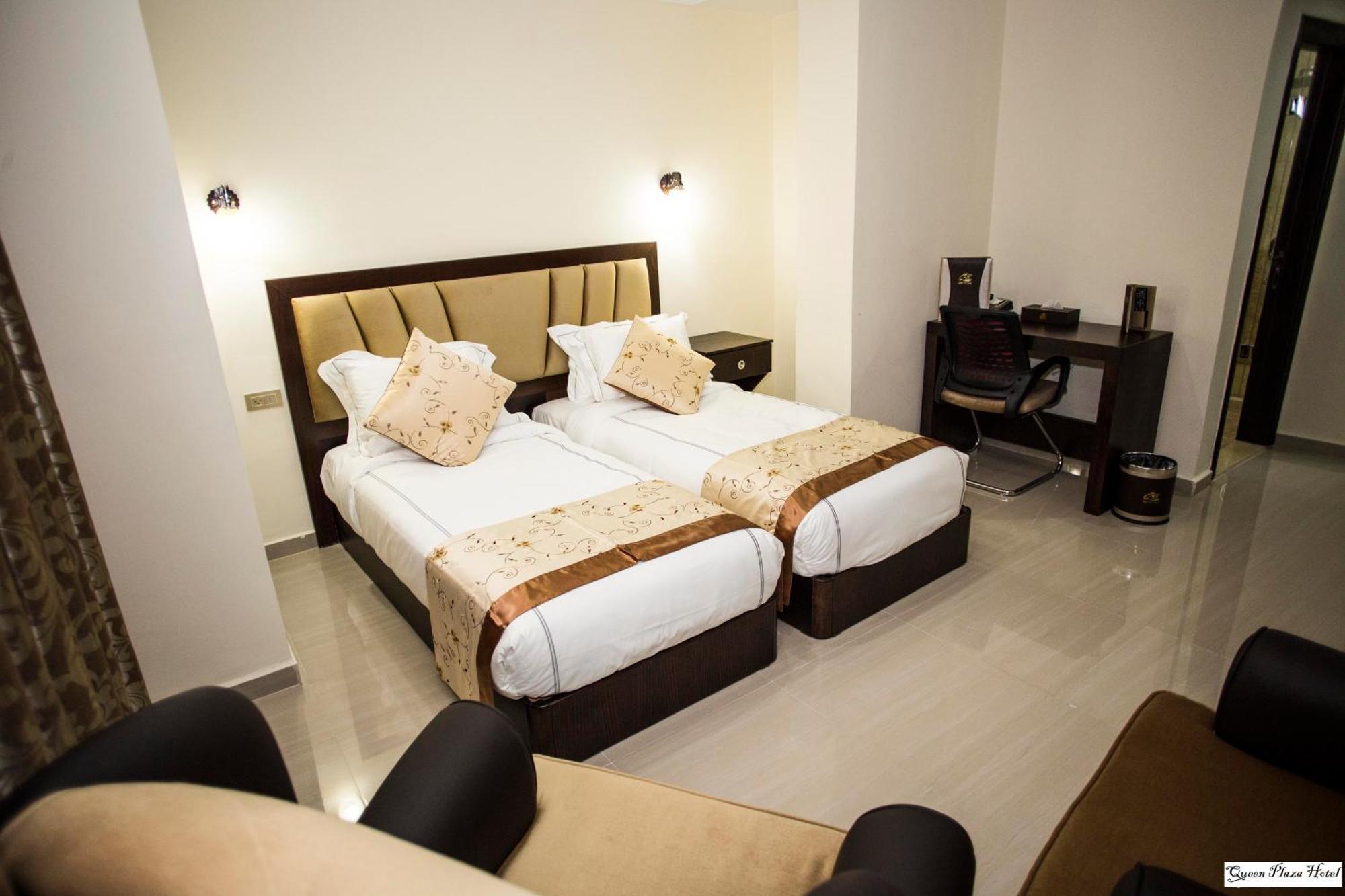 Queen Plaza Hotel Hebron Værelse billede