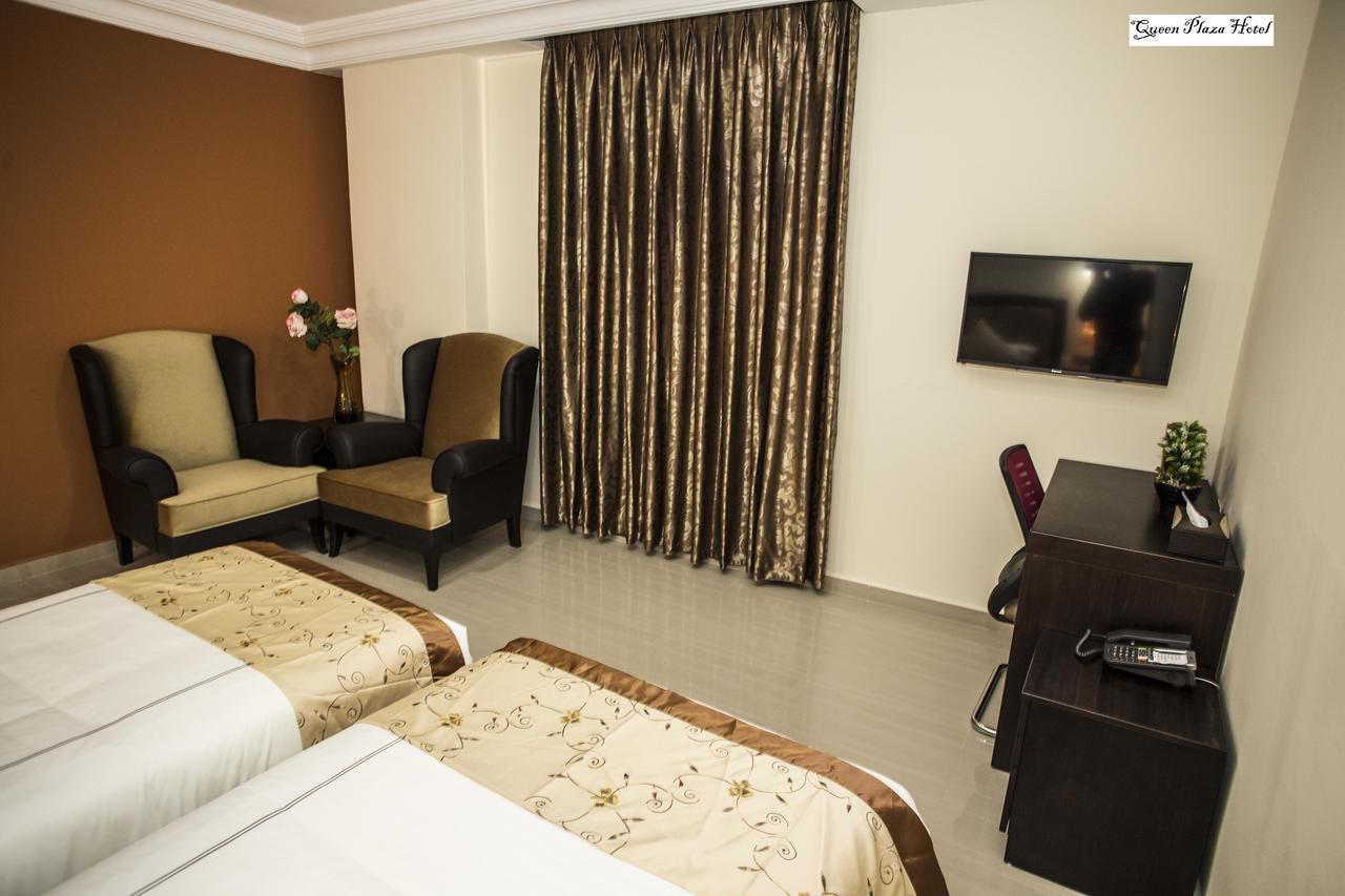 Queen Plaza Hotel Hebron Eksteriør billede